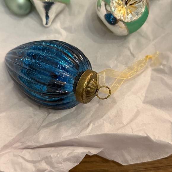 Vintage Style Holiday Ornament Set - Multicolor - Picture 2 of 10